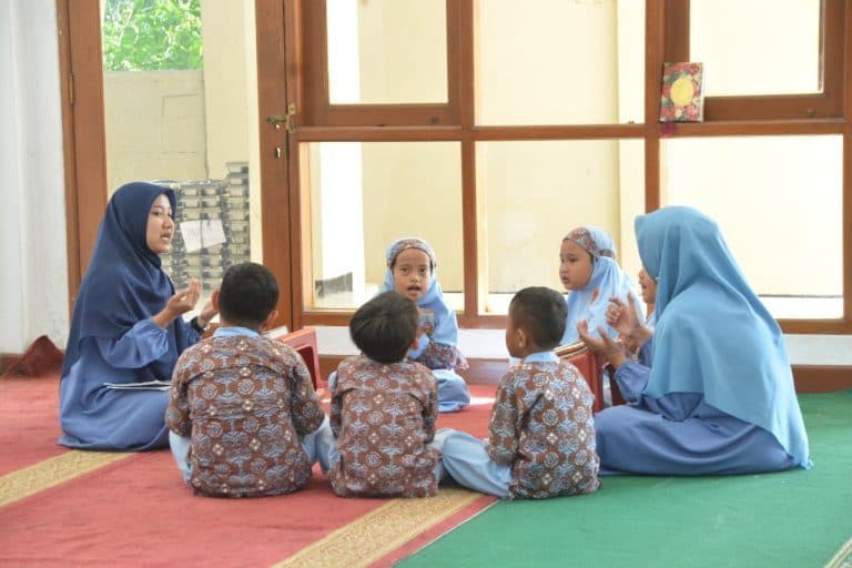 Kajian & parenting class orang tua