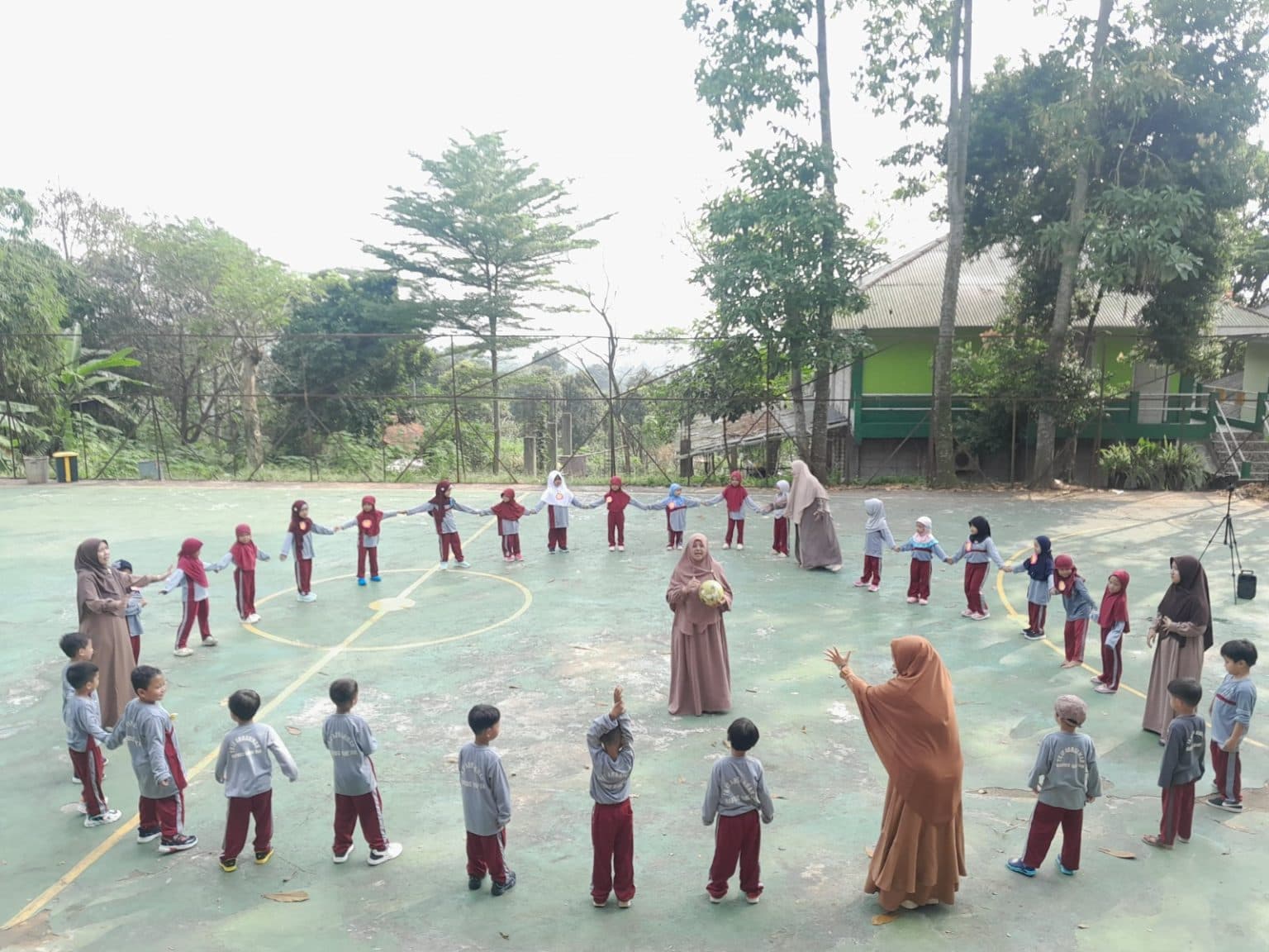 Pertandingan futsal antar kelas